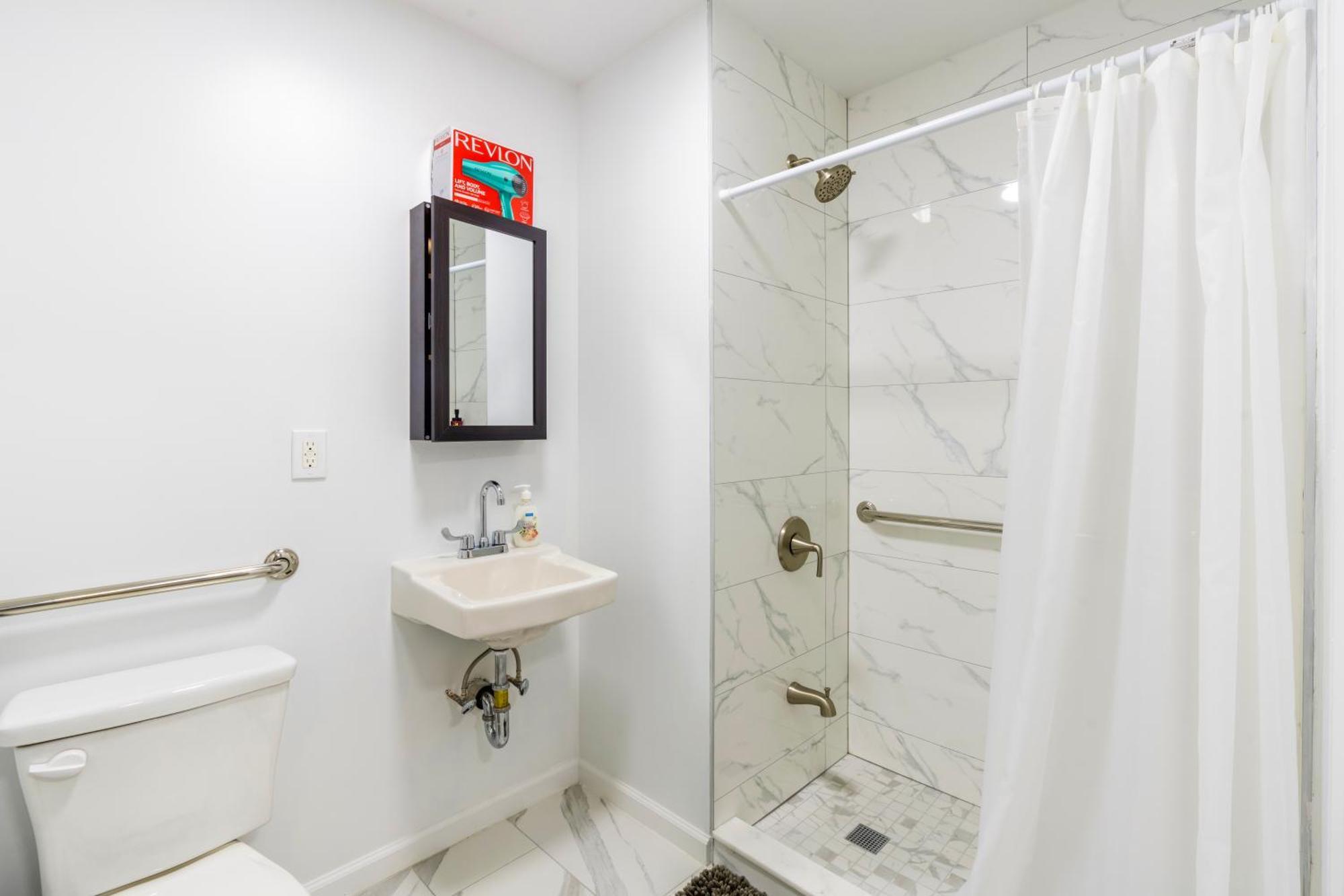 Homelike Suites In The Heart Of China Town New York Exterior foto